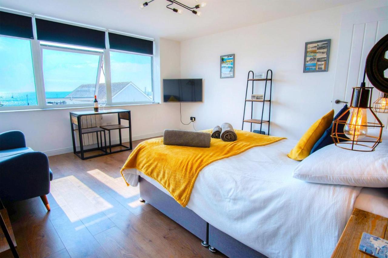 Swn Y Mor - 1 Bedroom Studio - Saundersfoot Bagian luar foto